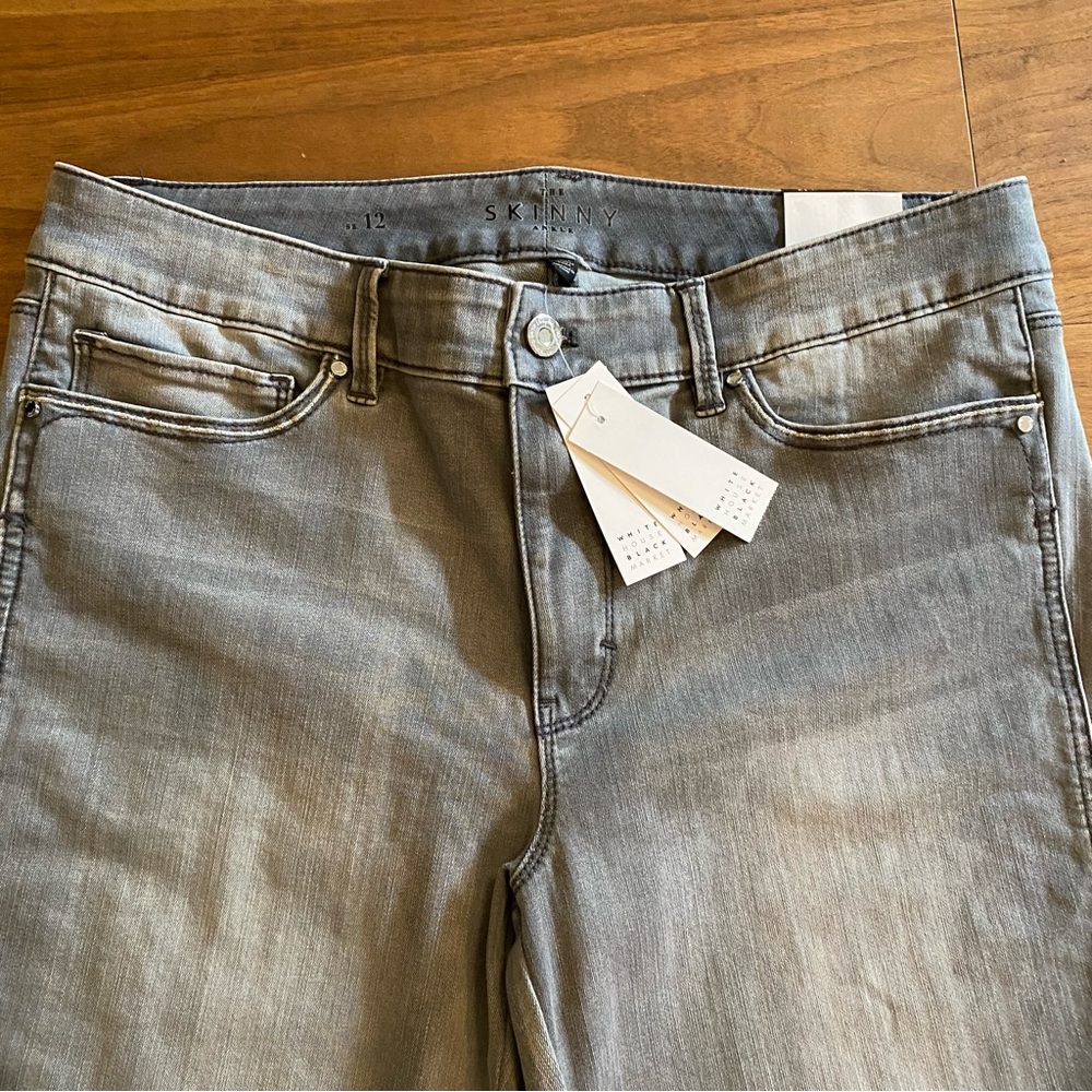 WHBM Gray Skinny Ankle Jeans Size 12 NWT - Picture 5 of 8